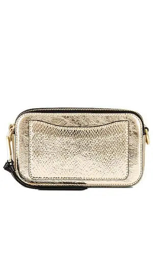 СУМКА MARC JACOBS THE SNAPSHOT METALLIC STRIPED – LIGHT GOLD MarcJacobsOutlet