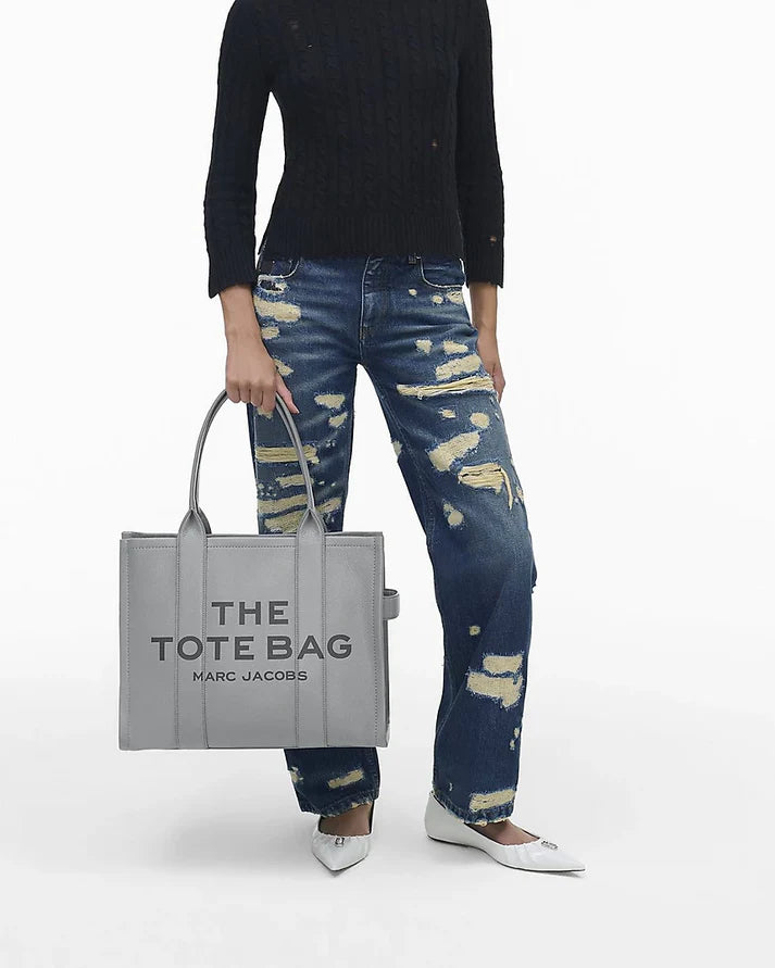 THE LEATHER LARGE TOTE BAG MarcJacobsOutlet